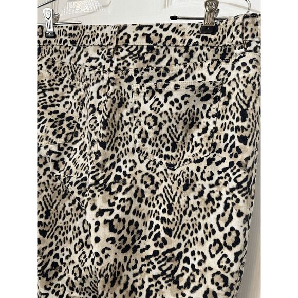 Chico's Women's 1 Slimming Leopard Print Ankle Pants Animal Print - Picture 2 of 6